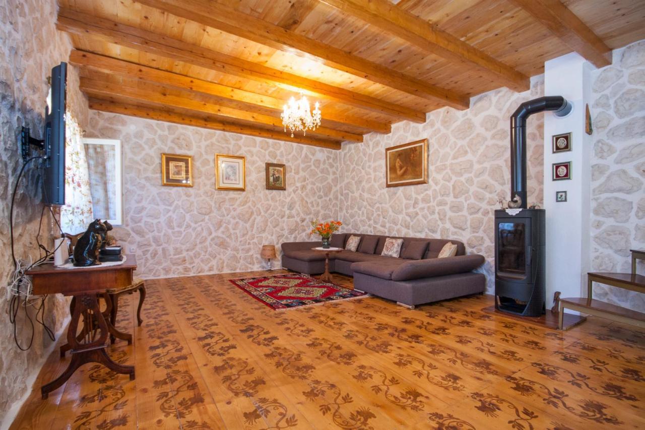 Easy Holiday Skradin Exterior photo